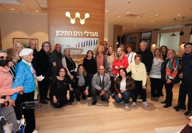 לאור נרות החג: החיבור המיוחד שנוצר בבת ים