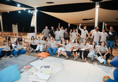 הקיץ של בני הנוער בבת־ים: חוף הריביירה הופך למרחב בטוח בשעות הערב